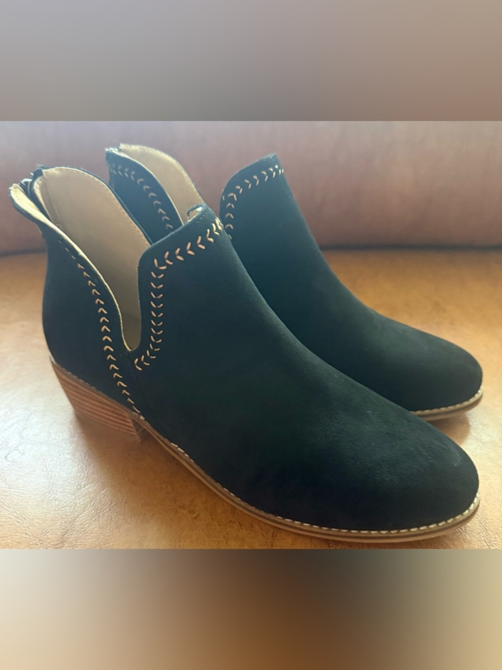 Corkys Bluffin Boots Black Faux Suede Ankle Booties Size 8 EUC - Picture 3 of 10